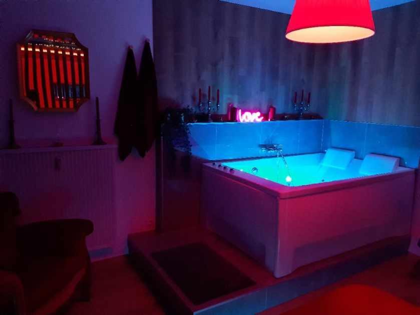 Superbe Appartement Colmar Avec Vue Et Jacuzzi 外观 照片